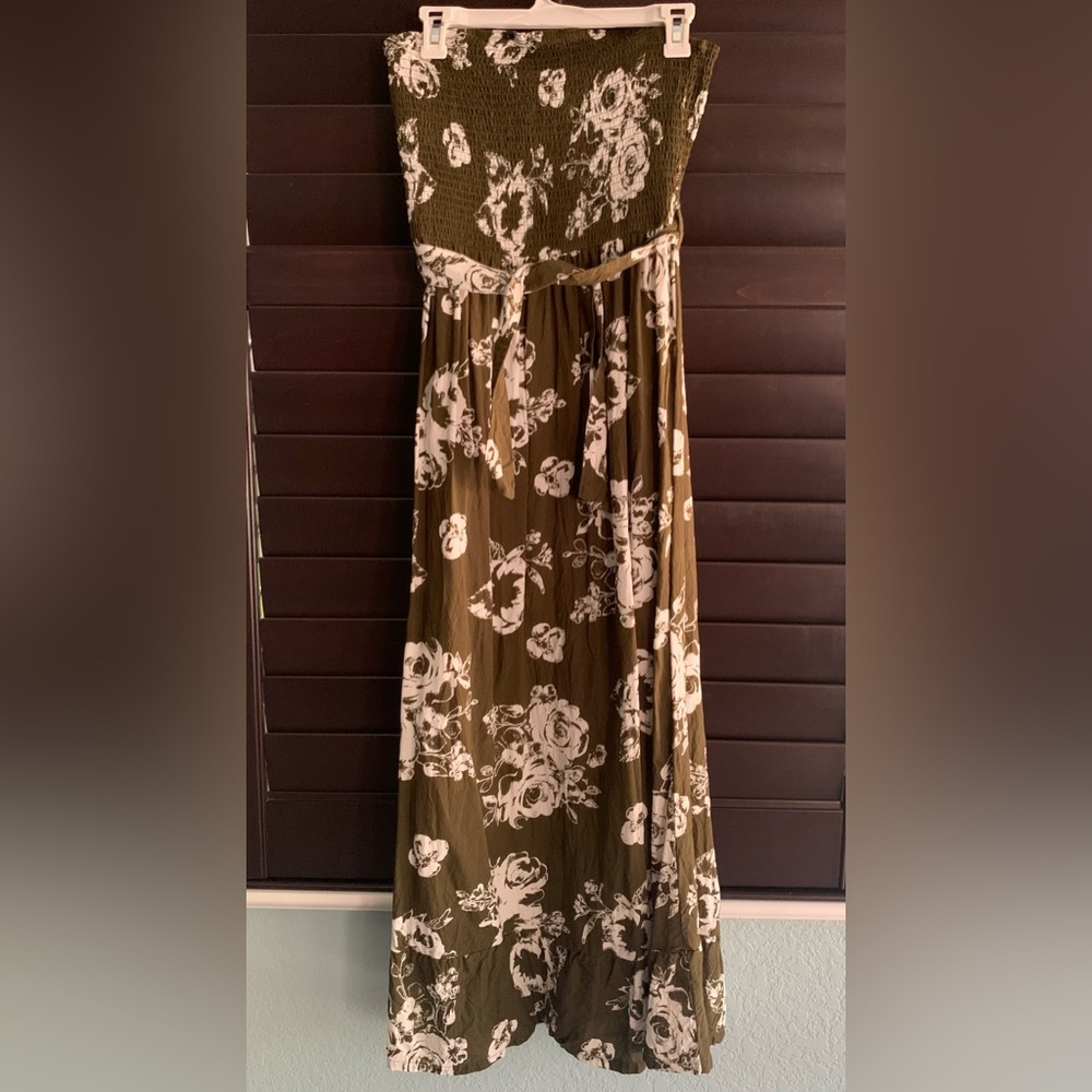Olive green strapless dress.  Size Large but fits like a Medium.